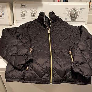 Michael Kors women’s size large black puffer coat. Gold detail zippers quilted